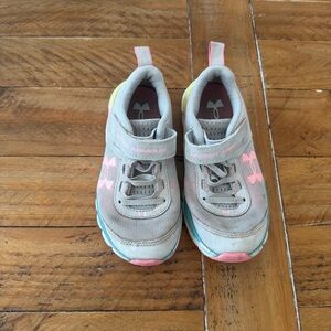 Under Armour Kids Sneakers - Gray with Pink Highlights